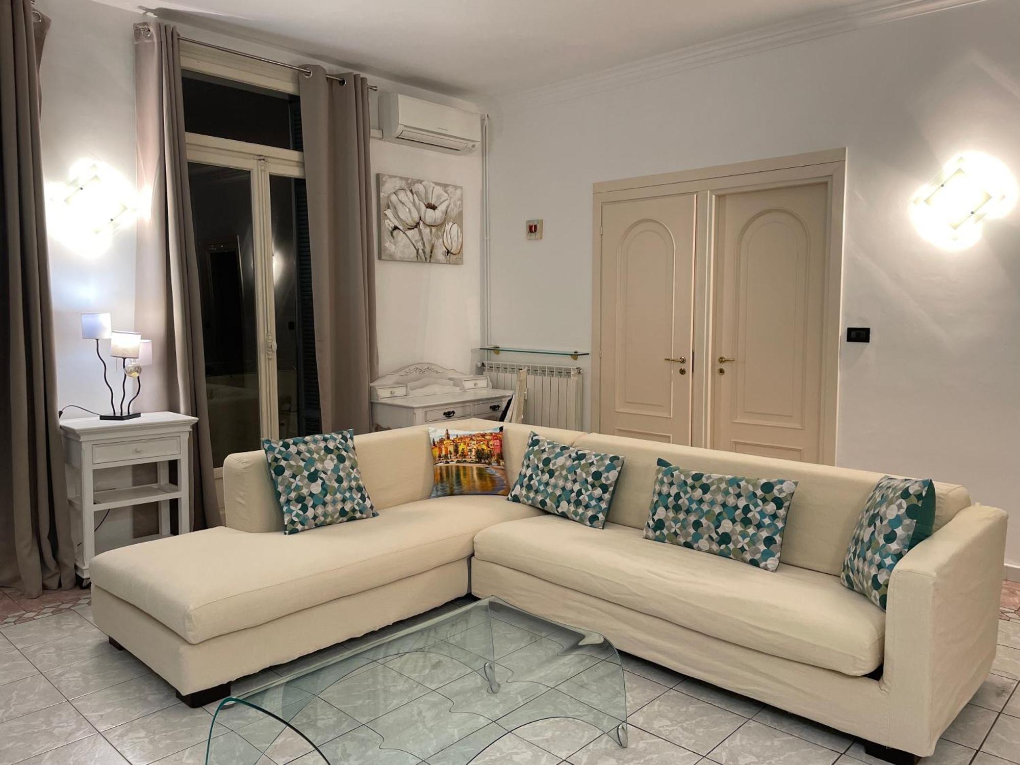 Menton Centre Vue Imprenable Sur Mer Et Jardin Bioves Ngoại thất bức ảnh